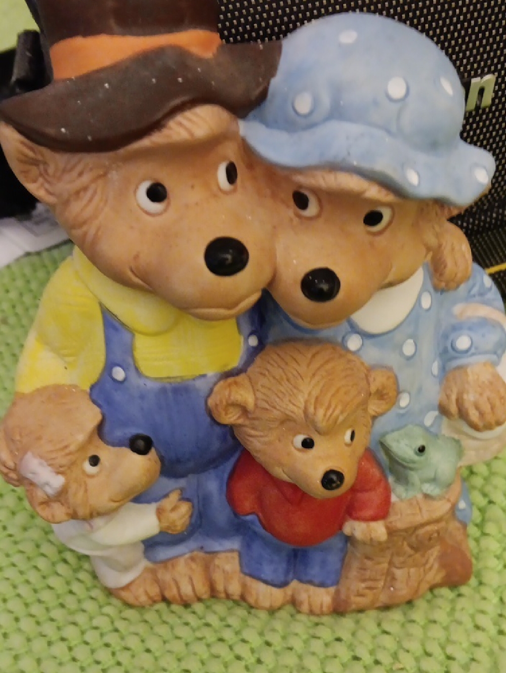 Vintage 1991 Berenstein  Bears Princess House Ceramic Figurine.